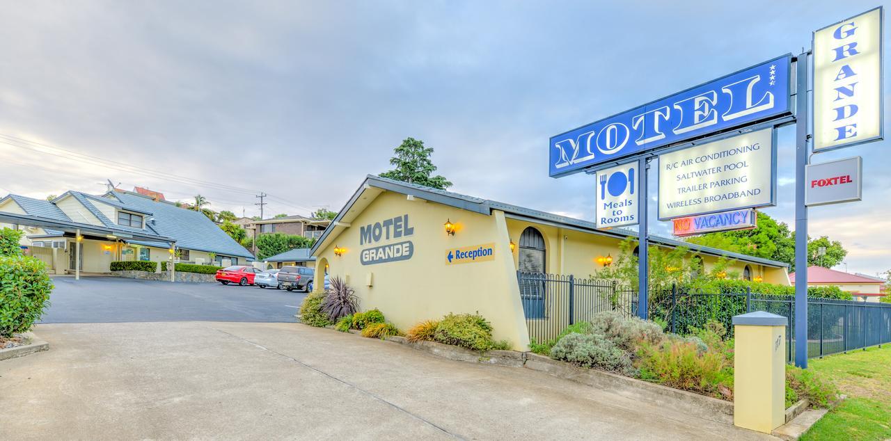 Motel Grande Tamworth Buitenkant foto