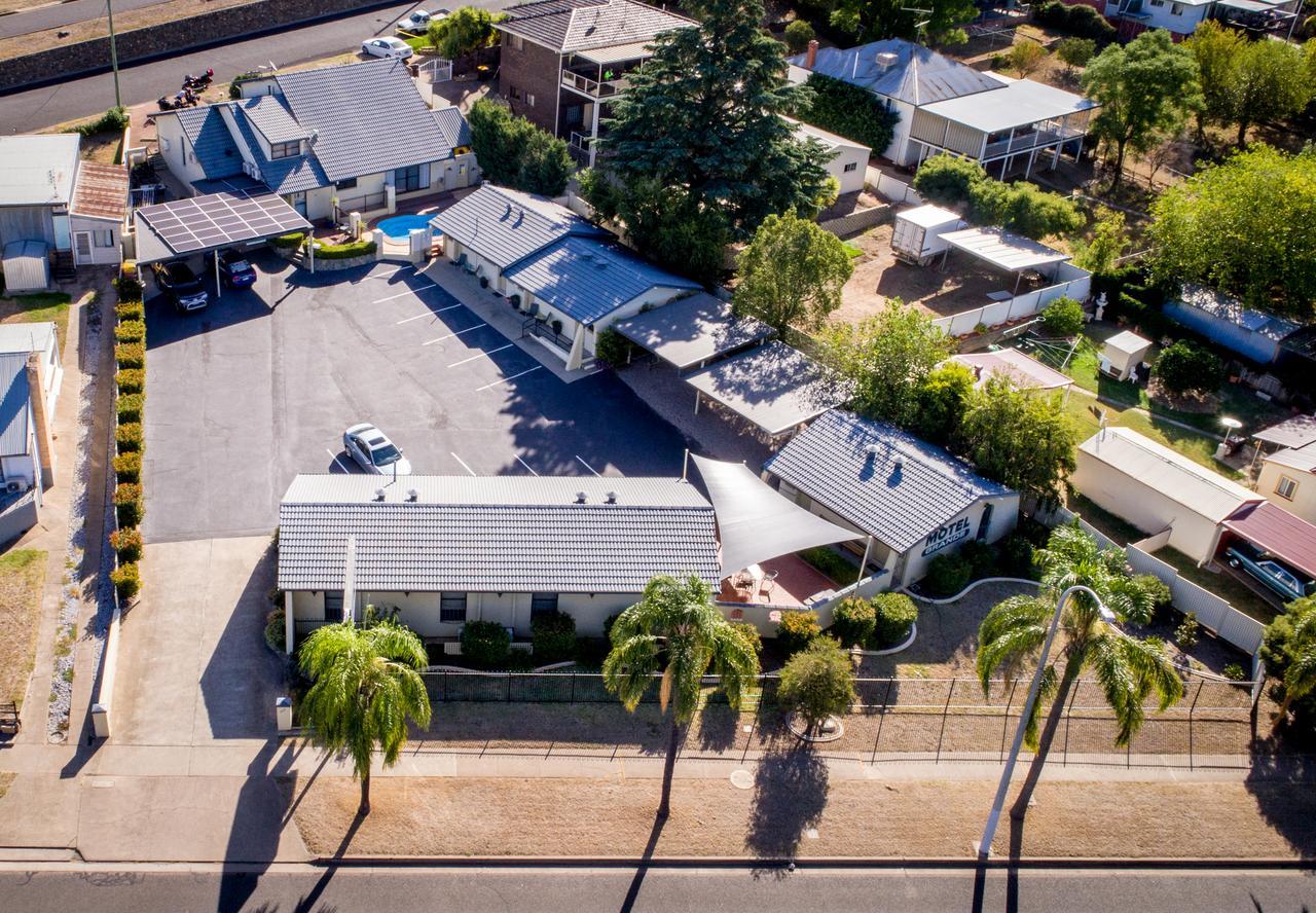 Motel Grande Tamworth Buitenkant foto