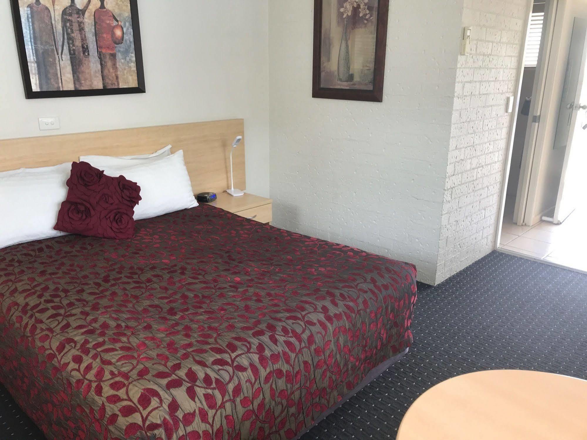 Motel Grande Tamworth Buitenkant foto
